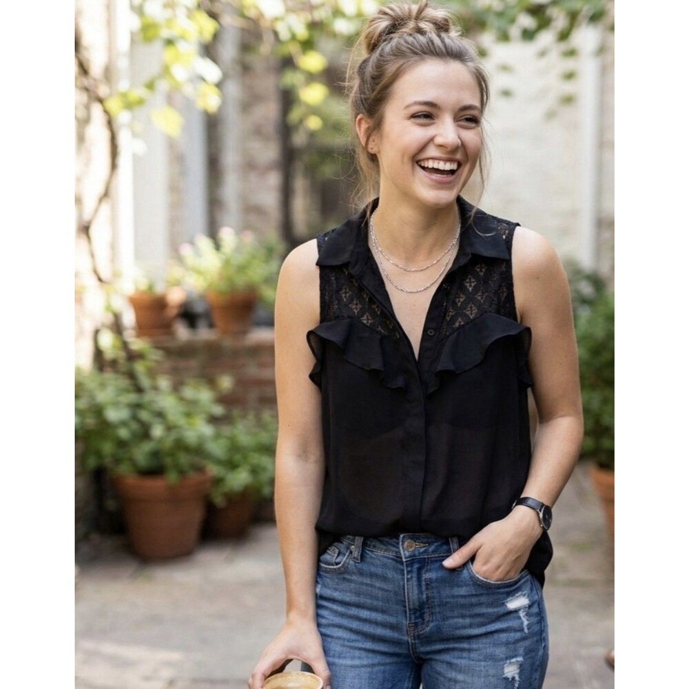 Candies Sleeveless Top L Black Lace Bodice Button Up Collar
